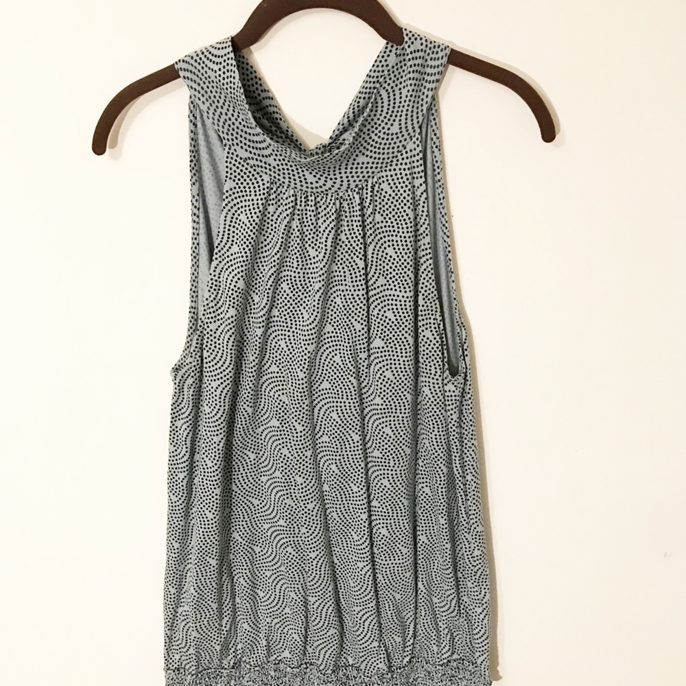 Juicy couture sleeveless top A11
